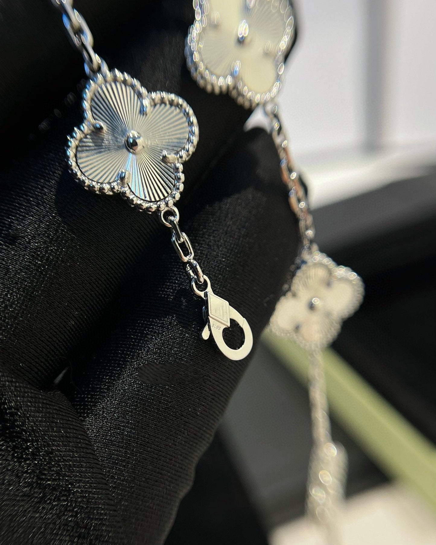 [：Polaidi Jewelry]クローバー シルバー 5モチーフ ブレスレット